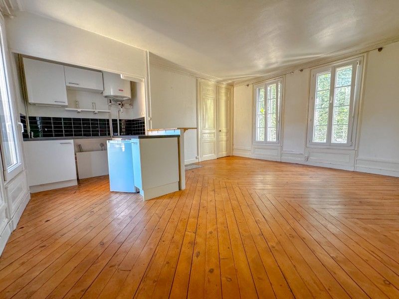 À vendre, appartement  de charme T2 Rouen gare 76000.